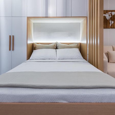 Feel Like Home Atena Exterior foto
